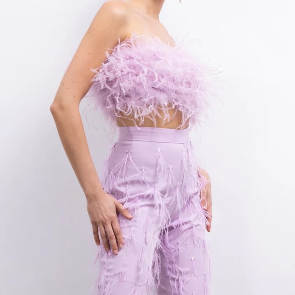 LISAMAREE Starburst feather crop in Lilac
